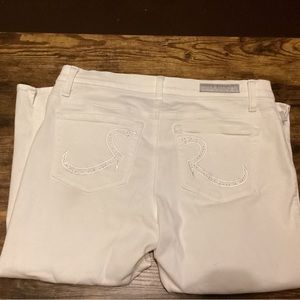 Rock Republiv  Women’s white jean capris size 10